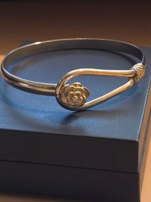 925 Sterling Silver Bangle with Rope and Rose Shaped Clasp