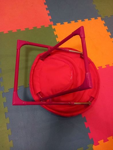 Foldable child chair