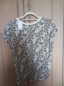 Ladies Leopard Print T-shirt