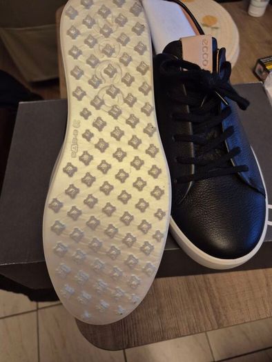 ladies shoes