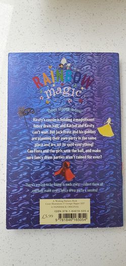 Rainbow Magic: Flora the Fancy Dress Fairy by Daisy Meadows - Paperback