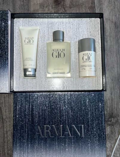 Armani set