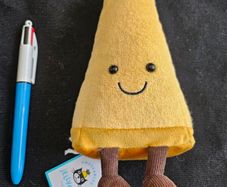 Jellycat Amuseables Parmesan
