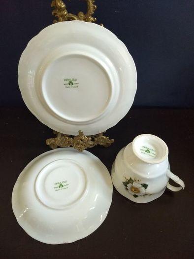 Fabulous Arklow Pottery Bone China Trio in Excellent Cabinet Condition - a Lovely Floral Pattern in White, Yellow and Green