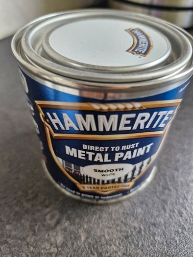 Hammerite paint 250ml white NEW
