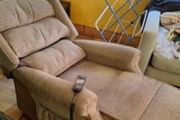ON HOLD ! riser recliner electric armchair