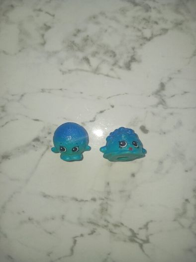 shopkins - 2pcs, glitter ombre shopkins (food bowl, tennis ball)