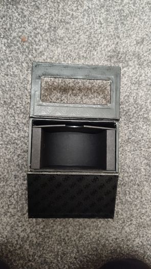 guess men brown genuine leather watch