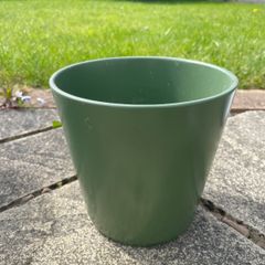 Green ceramic pot