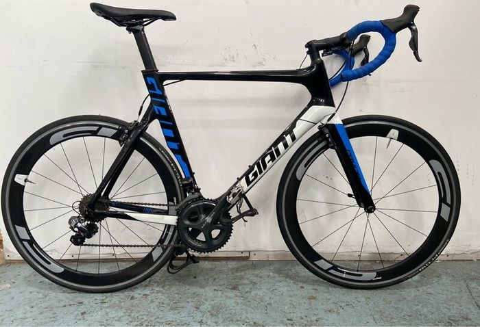 Giant Propel Advanced Pro0