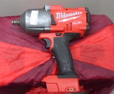 Milwaukee FUEL 1/2" Impact Wrench (M18FHIWF12)