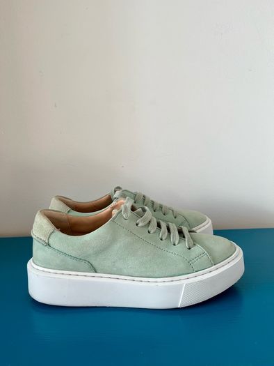 Clarks  Hero lite lace up sneakers 3.5 uk