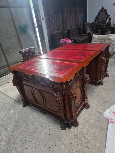 Thomas Chippendale Lions Head Carved Twin Pedestal Partner Desk