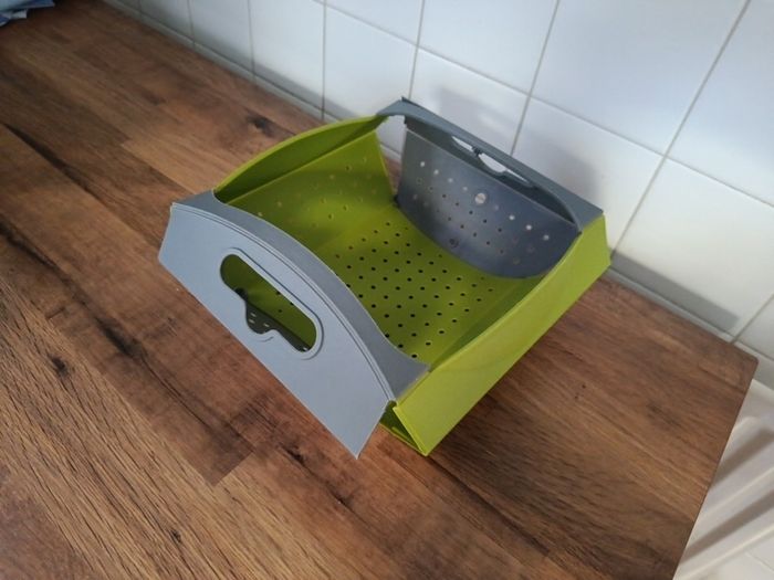 Collapsible Collander / Strainer