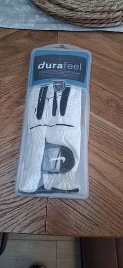 Golf gloves
