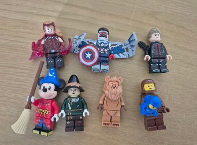 LEGO Minifigures
