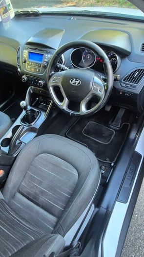 Hyundai ix35 2 seat commercial, new test