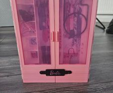 Barbie accessories