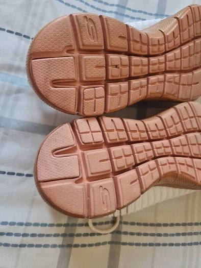 skechers flex appeal white Size 4.5 eu 37.5 in like new condition
