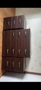 2 beside drawers and big drawer
