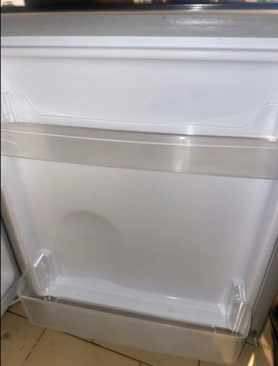 Under counter fridge freezer