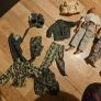 5 Army Dolls plus loads of accessories Image 2