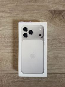 iPhone 17 Pro Max 256GB (Silver)