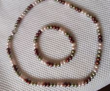 Matching set pearls