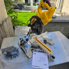 Dewalt Saw
