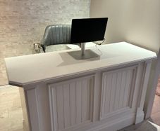 Reception desk