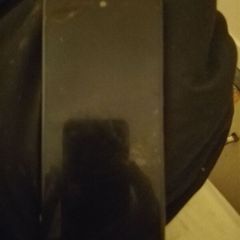 Samsung s20 screen broken. Blule