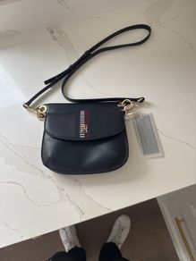 Tommy Hilfiger bag