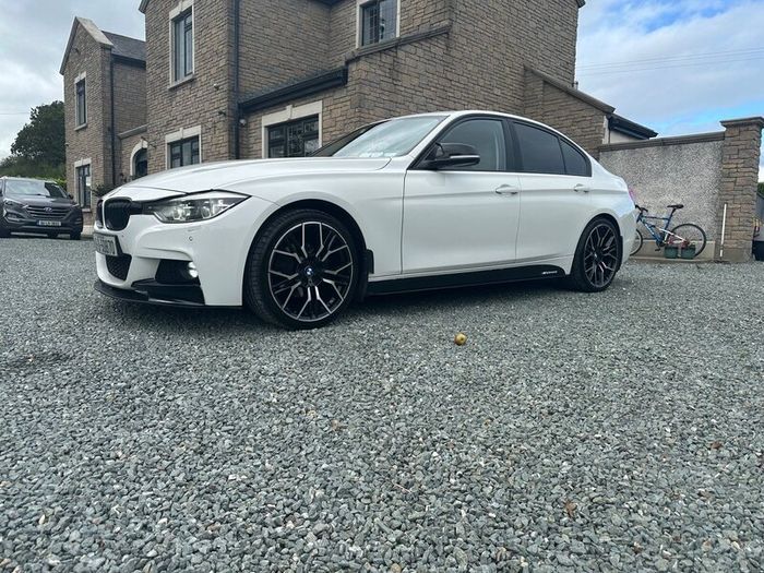 BMW 3-Series 2019