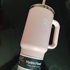 Stanley Cup Hydro Flask Large BRAND NEW