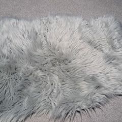 Small Grey Shaggy Rug