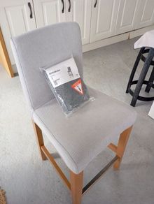 bar stool