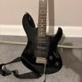 Electric Guitar Yamaha with Amp Image 4