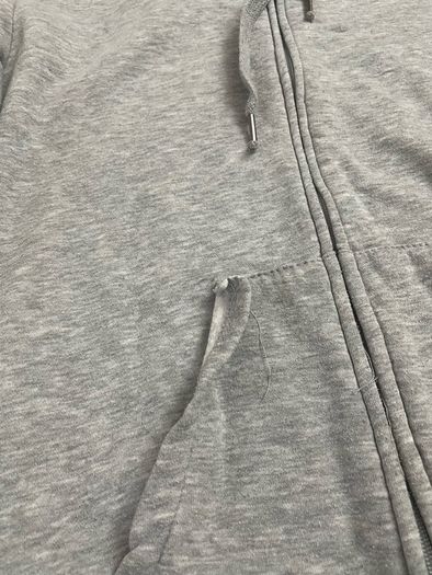 clothes size M/L