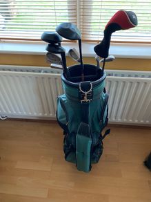 Set of Golf clubs and bag