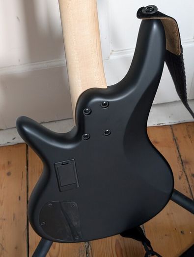 Ibanez GWB35 Upgraded Fretless Bass AS NEW