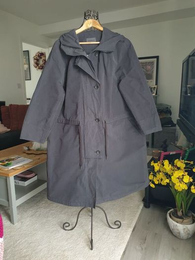 Oska Raincoat