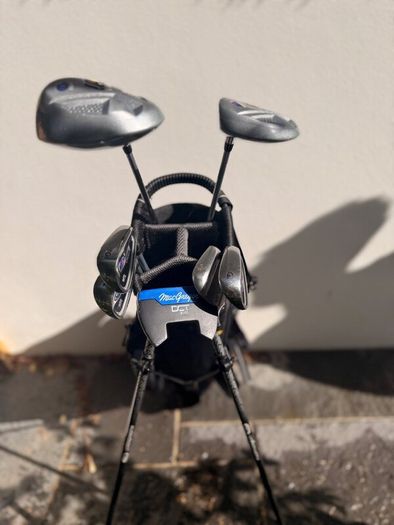 63 golf right hand set and bag