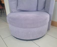Swivel chair