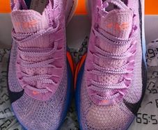 nike trainers
