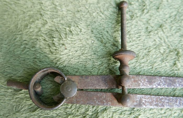 Vintage Moore & Wright Caliper Steel Spring Dividers - Good Condition