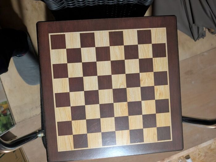Deluxe wooden game house