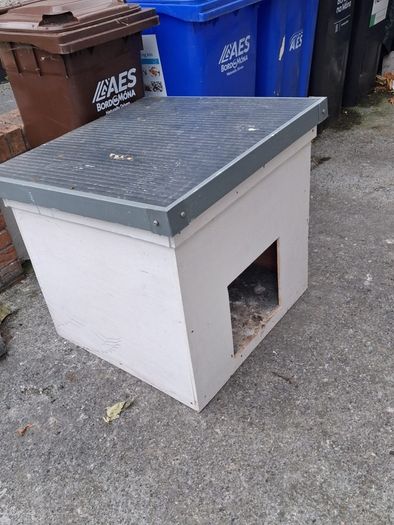 chicken/rabbit hut