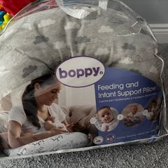 Boppy Feeding pillow