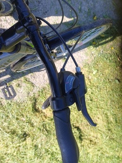 mans mountain bike