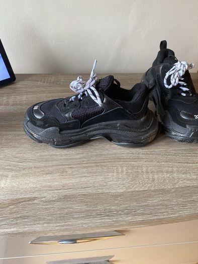 Balenciaga dupes runners size 38